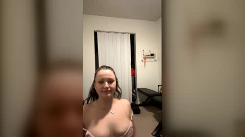 Snapshot of thenakedtrainer69 chatting on 03-23-26, 04:11 thenakedtrainer69 online show from 03-23-26, 04:11