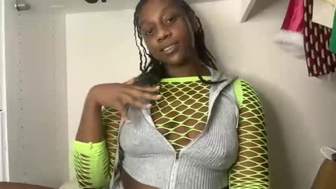 TheNaturalGoddess online show from 05-26-26, 08:49