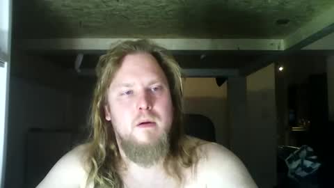 thenewdude1992 online show from 02-03-25, 08:35