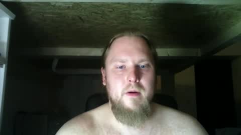 thenewdude1992 online show from 02-14-25, 06:08