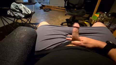 thenewone22901 online show from 02-08-26, 08:45