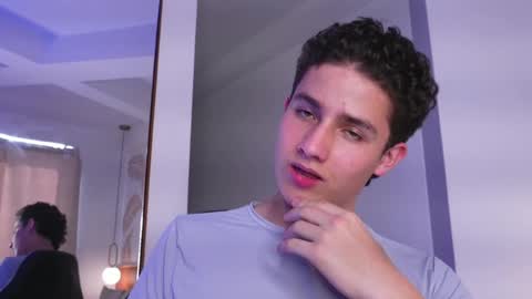  THEO- MATEO  online show from 01-22-25, 07:56