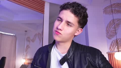  THEO- MATEO  online show from 01-23-25, 04:59