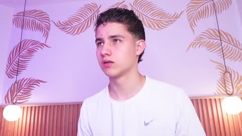  THEO- MATEO  online show from 01-25-25, 01:52