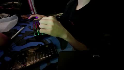 theothede19cm online show from 11-09-25, 12:36