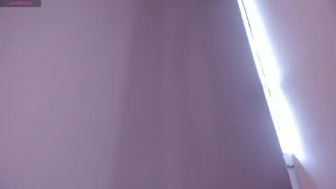 Snapshot of thepam_boobs chatting on 04-29-26, 05:30 Pamela online show from 04-29-26, 05:30