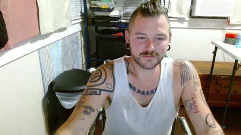 Snapshot of thequantumcertainty chatting on 07-21-26, 08:38 thequantumcertainty online show from 07-21-26, 08:38