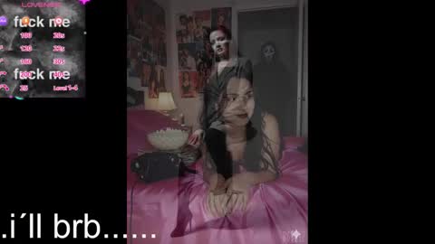 bella saritta online show from 10-18-25, 10:27
