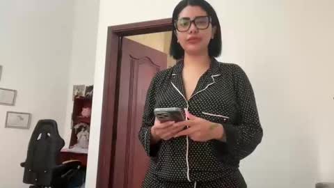 therealcamilabaddie online show from 01-12-25, 08:25