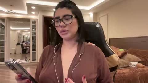 therealcamilabaddie online show from 10-01-25, 04:40