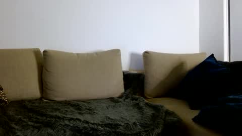 Yoshi online show from 02-20-25, 12:19