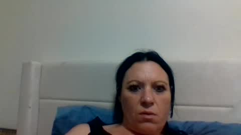 Snapshot of therealkiwidream chatting on 11-10-25, 02:38 Real Kiwi Dream online show from 11-10-25, 02:38