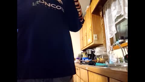 therizzler_1_of_1 online show from 01-14-25, 05:08