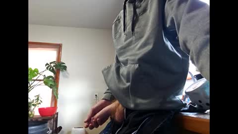 therizzler_1_of_1 online show from 11-01-25, 04:09