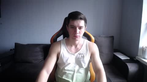 Snapshot of theroadtomars chatting on 01-07-25, 08:45 Nick online show from 01-07-25, 08:45