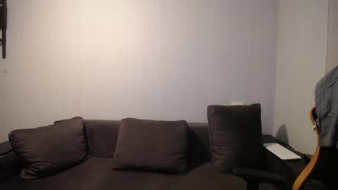 Snapshot of theroadtomars chatting on 01-09-25, 03:26 Nick online show from 01-09-25, 03:26