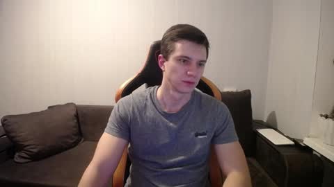 Snapshot of theroadtomars chatting on 01-10-25, 03:48 Nick online show from 01-10-25, 03:48