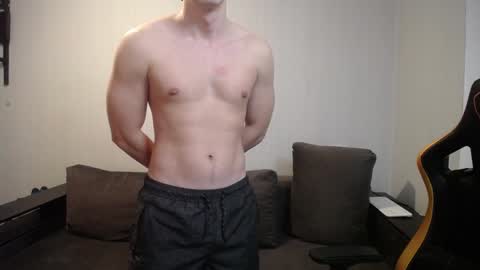 Snapshot of theroadtomars chatting on 01-17-25, 03:00 Nick online show from 01-17-25, 03:00