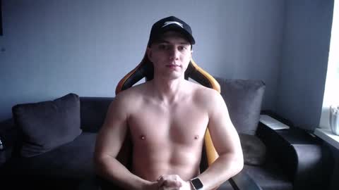 Snapshot of theroadtomars chatting on 01-18-25, 09:45 Nick online show from 01-18-25, 09:45