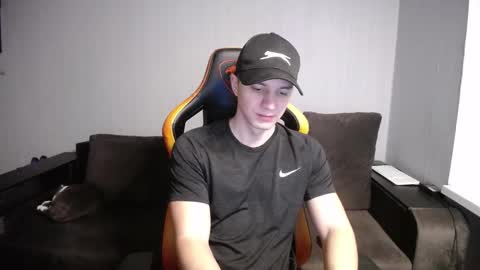 Snapshot of theroadtomars chatting on 02-21-25, 03:54 Nick online show from 02-21-25, 03:54