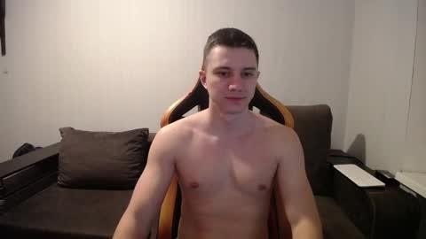 Snapshot of theroadtomars chatting on 03-11-25, 06:19 Nick online show from 03-11-25, 06:19