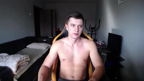 Snapshot of theroadtomars chatting on 09-24-25, 07:01 Nick online show from 09-24-25, 07:01