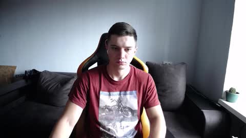 Snapshot of theroadtomars chatting on 10-09-25, 08:45 Nick online show from 10-09-25, 08:45