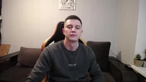 Snapshot of theroadtomars chatting on 11-05-25, 06:41 Nick online show from 11-05-25, 06:41