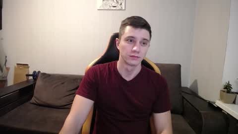 Snapshot of theroadtomars chatting on 11-21-25, 09:02 Nick online show from 11-21-25, 09:02