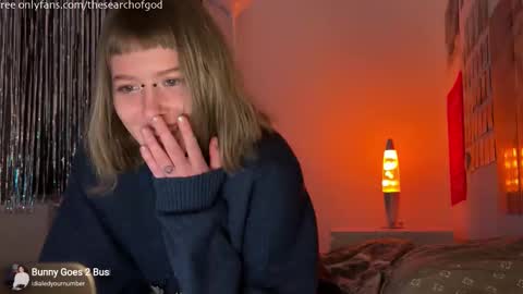 LISA                                            online show from 10-07-25, 07:55