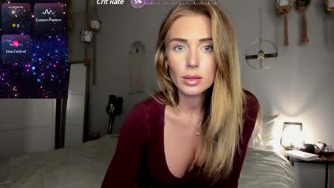 Snapshot of theselina_kyle chatting on 01-04-25, 01:21 Selina Kyle online show from 01-04-25, 01:21