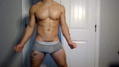Snapshot of thesexybackpacker chatting on 01-06-26, 06:28 TheSexyBackpacker online show from 01-06-26, 06:28