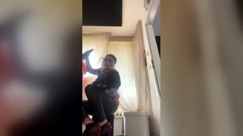 theshowgirl online show from 03-28-26, 01:00