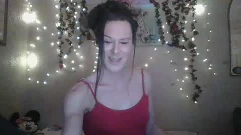Snapshot of thesillymillie chatting on 01-09-25, 02:01 sillymillie0 online show from 01-09-25, 02:01