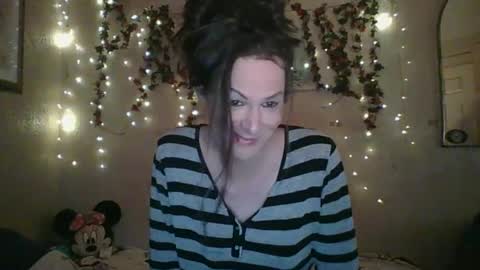 Snapshot of thesillymillie chatting on 03-04-25, 01:55 sillymillie0 online show from 03-04-25, 01:55