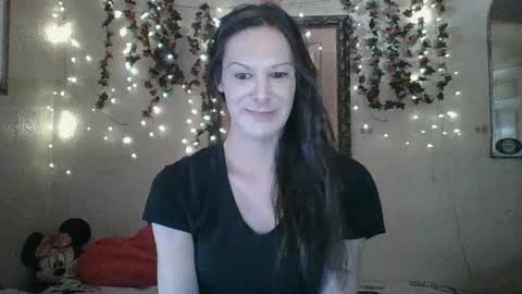 Snapshot of thesillymillie chatting on 09-08-25, 09:47 sillymillie0 online show from 09-08-25, 09:47