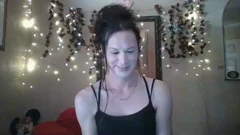 Snapshot of thesillymillie chatting on 09-12-25, 07:47 sillymillie0 online show from 09-12-25, 07:47