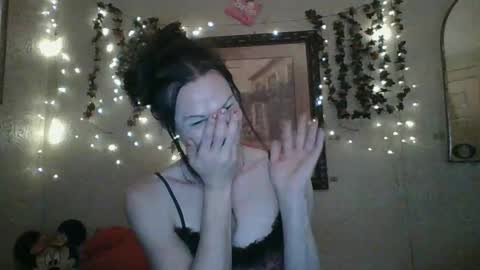 Snapshot of thesillymillie chatting on 09-17-25, 11:50 sillymillie0 online show from 09-17-25, 11:50