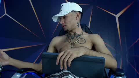 theskinny8inch_ online show from 01-26-25, 06:28