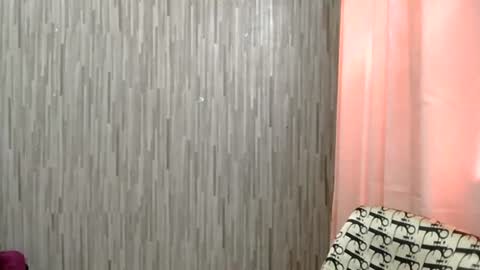 Snapshot of thessssy chatting on 06-17-26, 02:03 thessssy online show from 06-17-26, 02:03