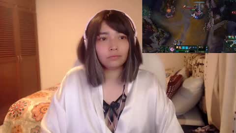 Mai online show from 02-15-25, 03:42