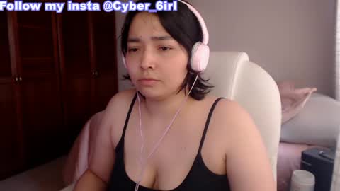 Snapshot of thetalkingbutt chatting on 04-26-26, 08:28 Mai online show from 04-26-26, 08:28