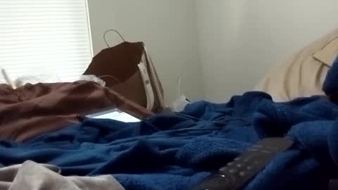 that would be telling online show from 03-08-26, 12:41