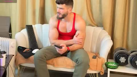 TheTop online show from 10-21-25, 04:19