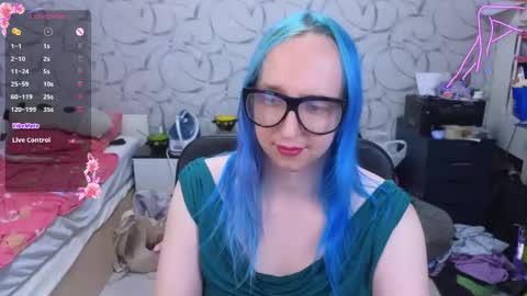 The Great And Powerful Trixie online show from 05-16-26, 10:36