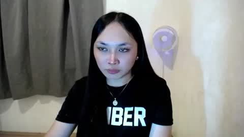 Ella online show from 11-08-25, 10:37