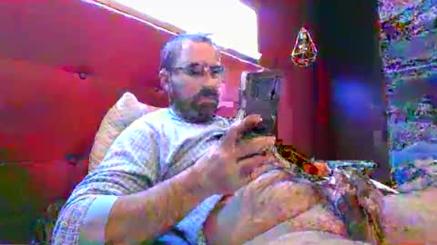 Snapshot of theviper1990 chatting on 03-29-26, 02:11 Carlos1990 online show from 03-29-26, 02:11