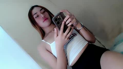 stella online show from 03-07-25, 05:51