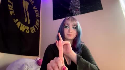 West online show from 04-07-26, 04:40