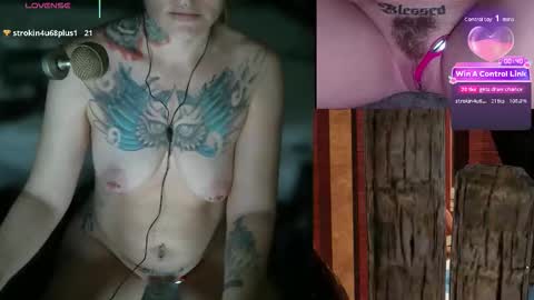 Snapshot of theybae chatting on 01-18-26, 12:53 B A E online show from 01-18-26, 12:53